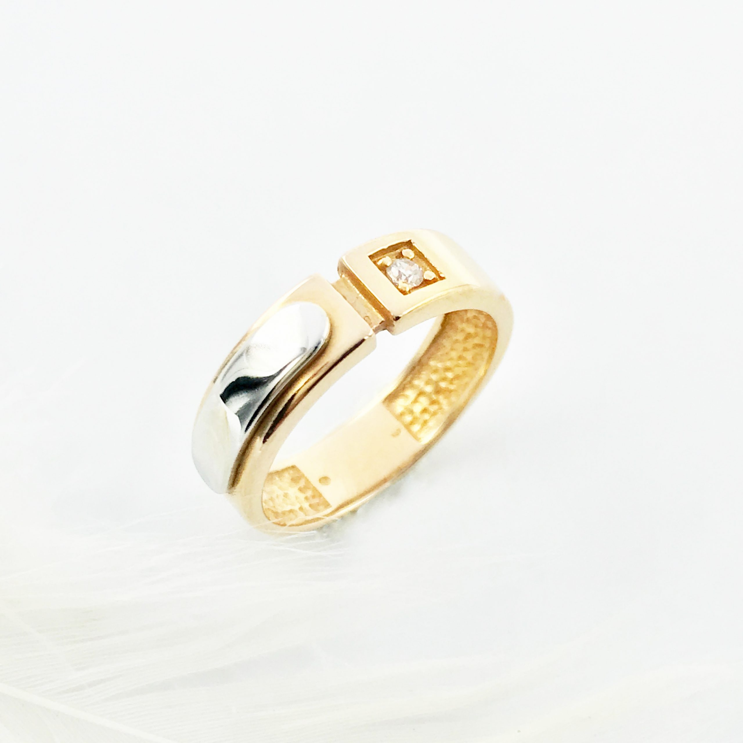Золотий перстень